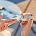 ضدآفتاب ایزدین مدل فیوژن واتر لایت SPF50 - Image 2
